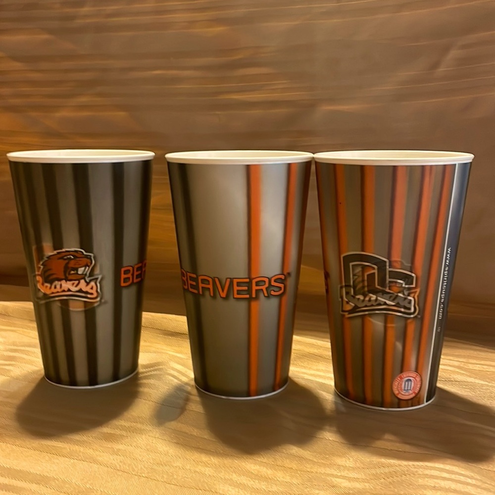 Oklahoma State University Beavers Capitol Cups Spirit Cups Set of 5 (used)